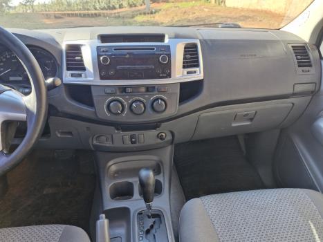 TOYOTA Hilux Caminhonete 2.7 16V 4P SR FLEX CABINE DUPLA AUTOMTICO, Foto 6