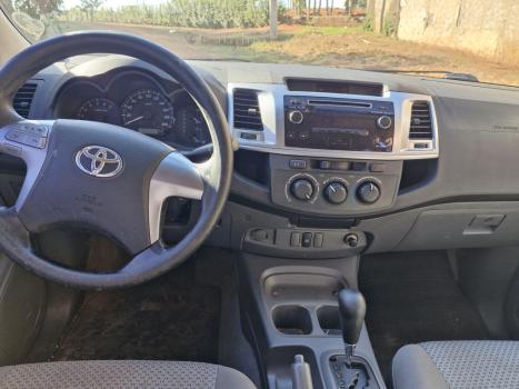 TOYOTA Hilux Caminhonete 2.7 16V 4P SR FLEX CABINE DUPLA AUTOMTICO, Foto 7