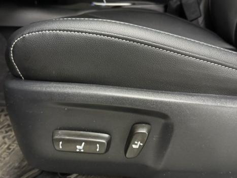 TOYOTA Hilux Caminhonete 2.8 16V SRX 4X4 DIESEL CABINE DUPLA AUTOMTICO, Foto 5