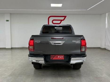 TOYOTA Hilux Caminhonete 2.8 16V SRX 4X4 DIESEL CABINE DUPLA AUTOMTICO, Foto 16