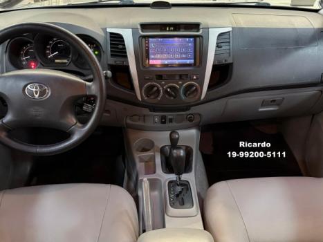 TOYOTA Hilux Caminhonete 3.0 4P 4X4 SRV TURBO DIESEL CABINE DUPLA, Foto 8