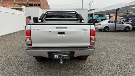 TOYOTA Hilux Caminhonete 3.0 4P 4X4 SRV TURBO DIESEL CABINE DUPLA AUTOMTICO, Foto 5