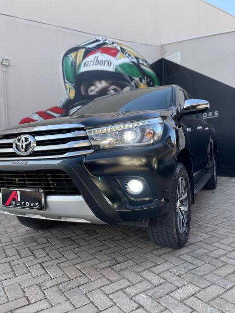 TOYOTA Hilux Caminhonete 2.8 16V SRX 4X4 TURBO DIESEL CABINE DUPLA AUTOMTICO, Foto 7