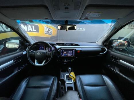 TOYOTA Hilux Caminhonete 2.8 16V SRX 4X4 TURBO DIESEL CABINE DUPLA AUTOMTICO, Foto 17