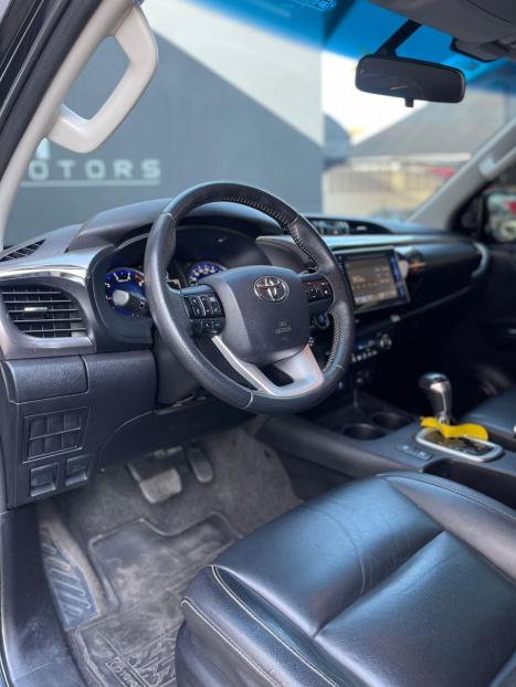 TOYOTA Hilux Caminhonete 2.8 16V SRX 4X4 TURBO DIESEL CABINE DUPLA AUTOMTICO, Foto 24