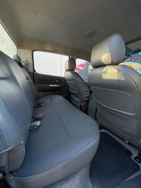 TOYOTA Hilux Caminhonete 3.0 4P 4X4 SRV TURBO DIESEL TOP CABINE DUPLA AUTOMTICO, Foto 14