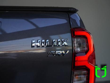 TOYOTA Hilux Caminhonete 2.8 16V SRV 4X4 DIESEL CABINE DUPLA AUTOMTICO, Foto 8