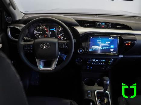 TOYOTA Hilux Caminhonete 2.8 16V SRV 4X4 DIESEL CABINE DUPLA AUTOMTICO, Foto 13