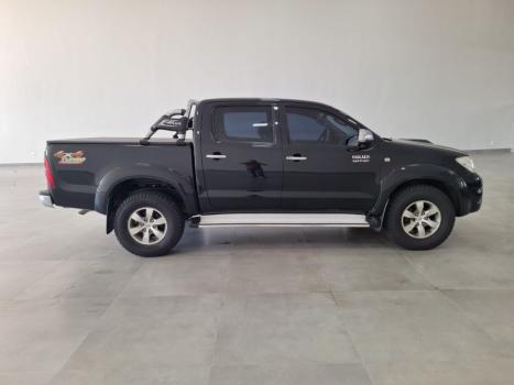 TOYOTA Hilux Caminhonete 3.0 4P 4X4 SRV TURBO DIESEL CABINE DUPLA, Foto 3