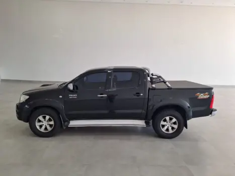 TOYOTA Hilux Caminhonete 3.0 4P 4X4 SRV TURBO DIESEL CABINE DUPLA, Foto 19