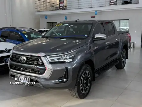 TOYOTA Hilux Caminhonete 2.8 16V SRX 4X4 DIESEL CABINE DUPLA AUTOMTICO, Foto 1