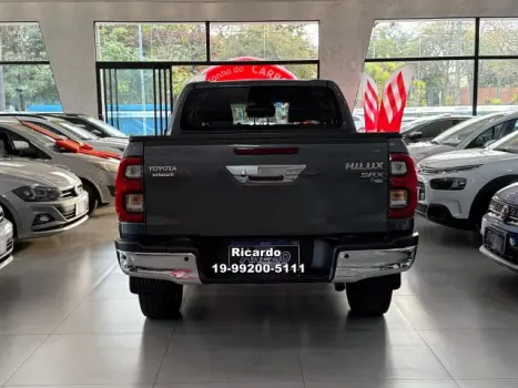 TOYOTA Hilux Caminhonete 2.8 16V SRX 4X4 DIESEL CABINE DUPLA AUTOMTICO, Foto 9
