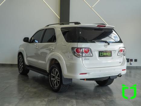 TOYOTA Hilux SW4 2.7 16V 4P SR FLEX AUTOMTICO, Foto 4