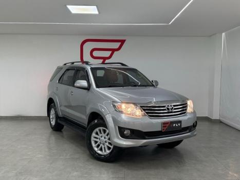 TOYOTA Hilux SW4 2.7 16V 4P SR AUTOMTICO, Foto 1