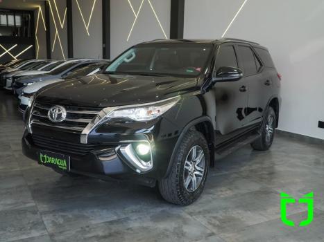 TOYOTA Hilux SW4 2.7 16V 4P SR AUTOMTICO, Foto 3