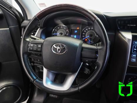 TOYOTA Hilux SW4 2.7 16V 4P SR AUTOMTICO, Foto 15