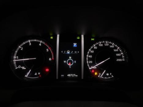 TOYOTA Hilux SW4 2.8 4P SRX 4X4 DIAMOND 7 LUGARES TURBO DIESEL AUTOMTICO, Foto 11