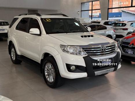 TOYOTA Hilux SW4 3.0 16V 4P SRV 4X4 TURBO DIESEL AUTOMTICO, Foto 2