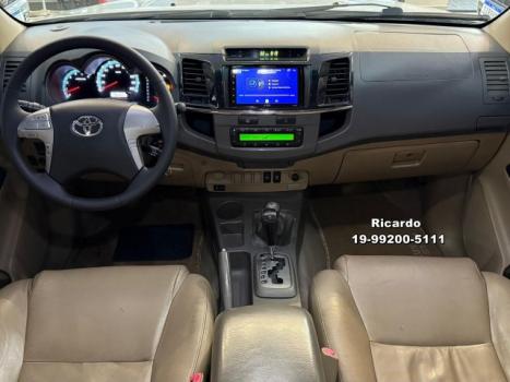 TOYOTA Hilux SW4 3.0 16V 4P SRV 4X4 TURBO DIESEL AUTOMTICO, Foto 5