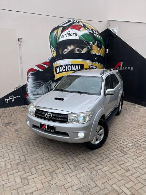 TOYOTA Hilux SW4 3.0 16V 4P SRV 4X4 7 LUGARES TURBO DIESEL AUTOMTICO, Foto 9