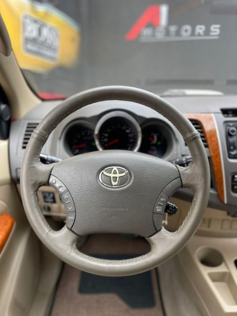 TOYOTA Hilux SW4 3.0 16V 4P SRV 4X4 7 LUGARES TURBO DIESEL AUTOMTICO, Foto 17