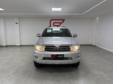 TOYOTA Hilux SW4 4.0 V6 24V 4P AUTOMTICO, Foto 3