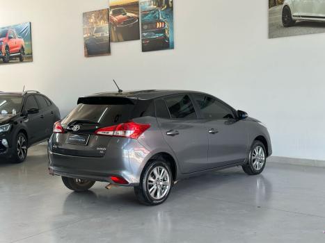 TOYOTA Yaris Hatch 1.5 16V 4P FLEX XL PLUS CONNECT MULTIDRIVE AUTOMTICO CVT, Foto 5