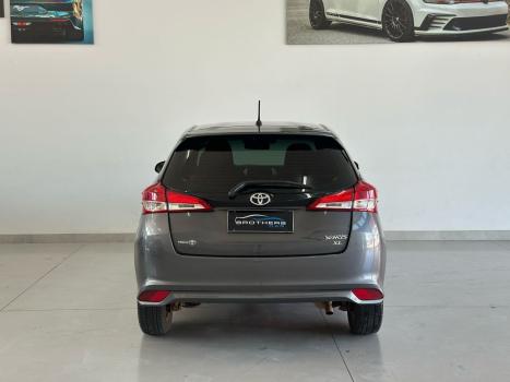 TOYOTA Yaris Hatch 1.5 16V 4P FLEX XL PLUS CONNECT MULTIDRIVE AUTOMTICO CVT, Foto 6
