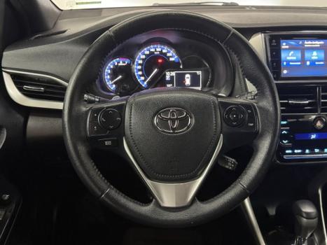TOYOTA Yaris Hatch 1.5 16V 4P FLEX XS MULTIDRIVE AUTOMTICO CVT, Foto 8
