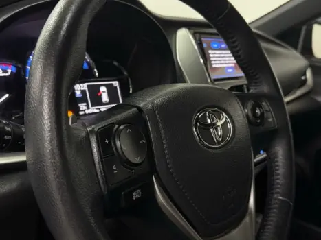 TOYOTA Yaris Hatch 1.5 16V 4P FLEX XS MULTIDRIVE AUTOMTICO CVT, Foto 9