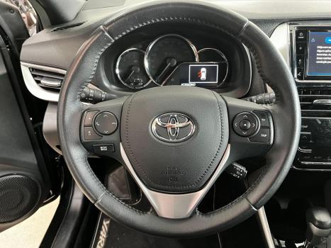 TOYOTA Yaris Hatch 1.5 16V 4P FLEX XS CONNECT MULTIDRIVE AUTOMTICO CVT, Foto 3