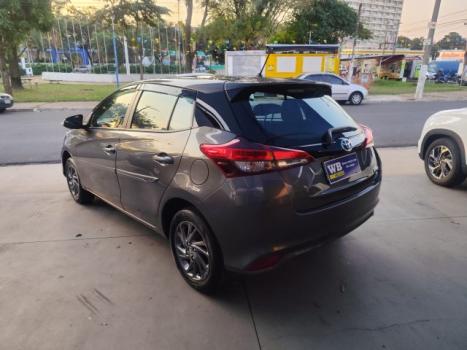 TOYOTA Yaris Hatch 1.5 16V 4P FLEX XS MULTIDRIVE AUTOMTICO CVT, Foto 4