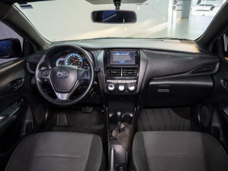 TOYOTA Yaris Hatch 1.5 16V 4P FLEX XS MULTIDRIVE AUTOMTICO CVT, Foto 4