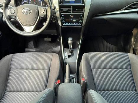 TOYOTA Yaris Hatch 1.5 16V 4P FLEX XL PLUS CONNECT MULTIDRIVE AUTOMTICO CVT, Foto 5