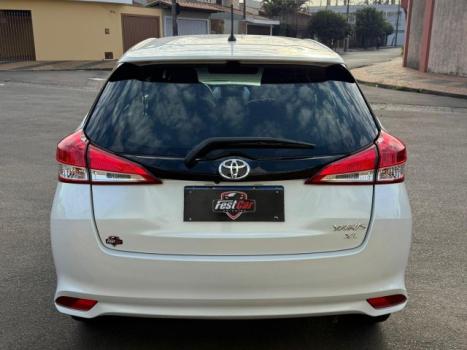 TOYOTA Yaris Hatch 1.5 16V 4P FLEX XL PLUS CONNECT MULTIDRIVE AUTOMTICO CVT, Foto 10