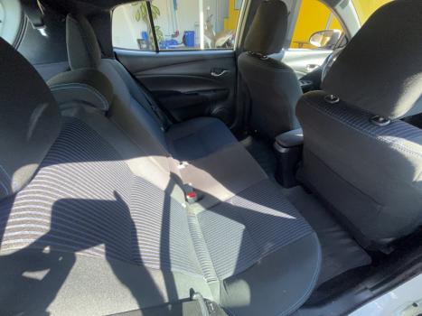 TOYOTA Yaris Hatch 1.3 16V 4P FLEX XL PLUS TECH MULTIDRIVE AUTOMTICO CVT, Foto 11