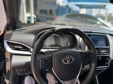 TOYOTA Yaris Hatch 1.3 16V 4P FLEX XL PLUS TECH MULTIDRIVE AUTOMTICO CVT, Foto 12