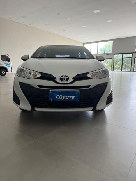 TOYOTA Yaris Hatch 1.5 16V 4P FLEX XL PLUS CONNECT MULTIDRIVE AUTOMTICO CVT, Foto 1