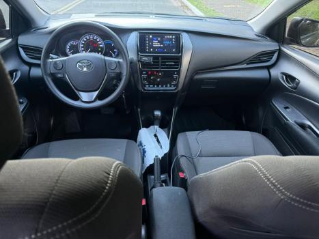 TOYOTA Yaris Sedan 1.5 16V 4P FLEX XL MULTIDRIVE AUTOMTICO CVT, Foto 4