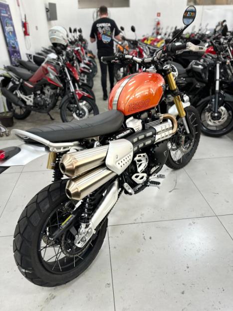 TRIUMPH Scrambler 1200 XE, Foto 11