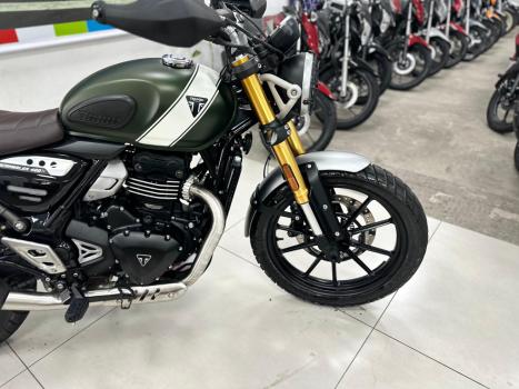 TRIUMPH Scrambler 400X , Foto 5