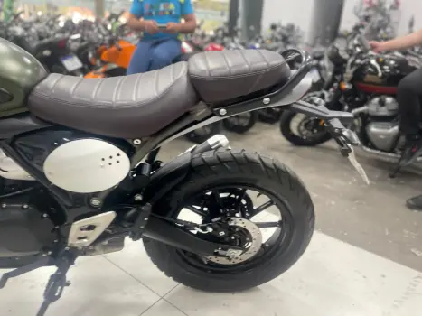TRIUMPH Scrambler 400X , Foto 7