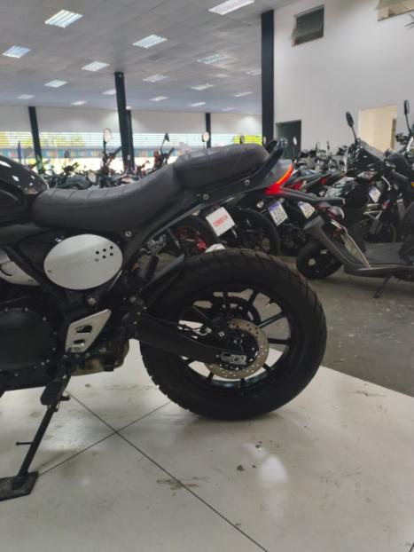 TRIUMPH Scrambler 400X , Foto 10