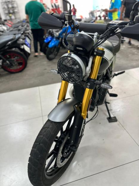TRIUMPH Scrambler 400X , Foto 12