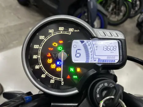 TRIUMPH Speed 400 , Foto 5
