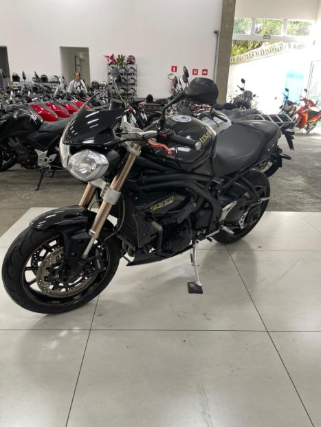 TRIUMPH Speed Triple 1050 , Foto 10