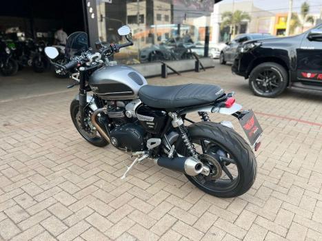 TRIUMPH Speed Twin 1200 , Foto 5