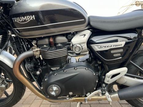 TRIUMPH Speed Twin 1200 , Foto 6