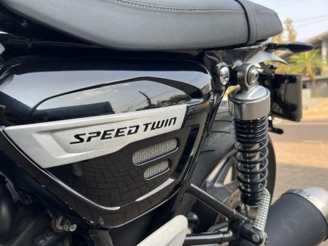 TRIUMPH Speed Twin 1200 , Foto 7