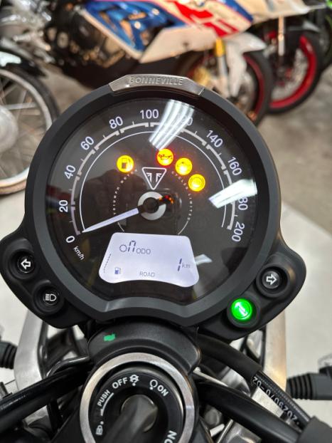 TRIUMPH Speed Twin 1200 , Foto 8